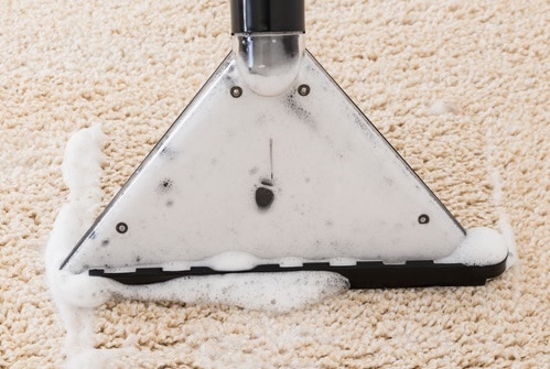 Teppichboden reinigen - Teppichreinigung